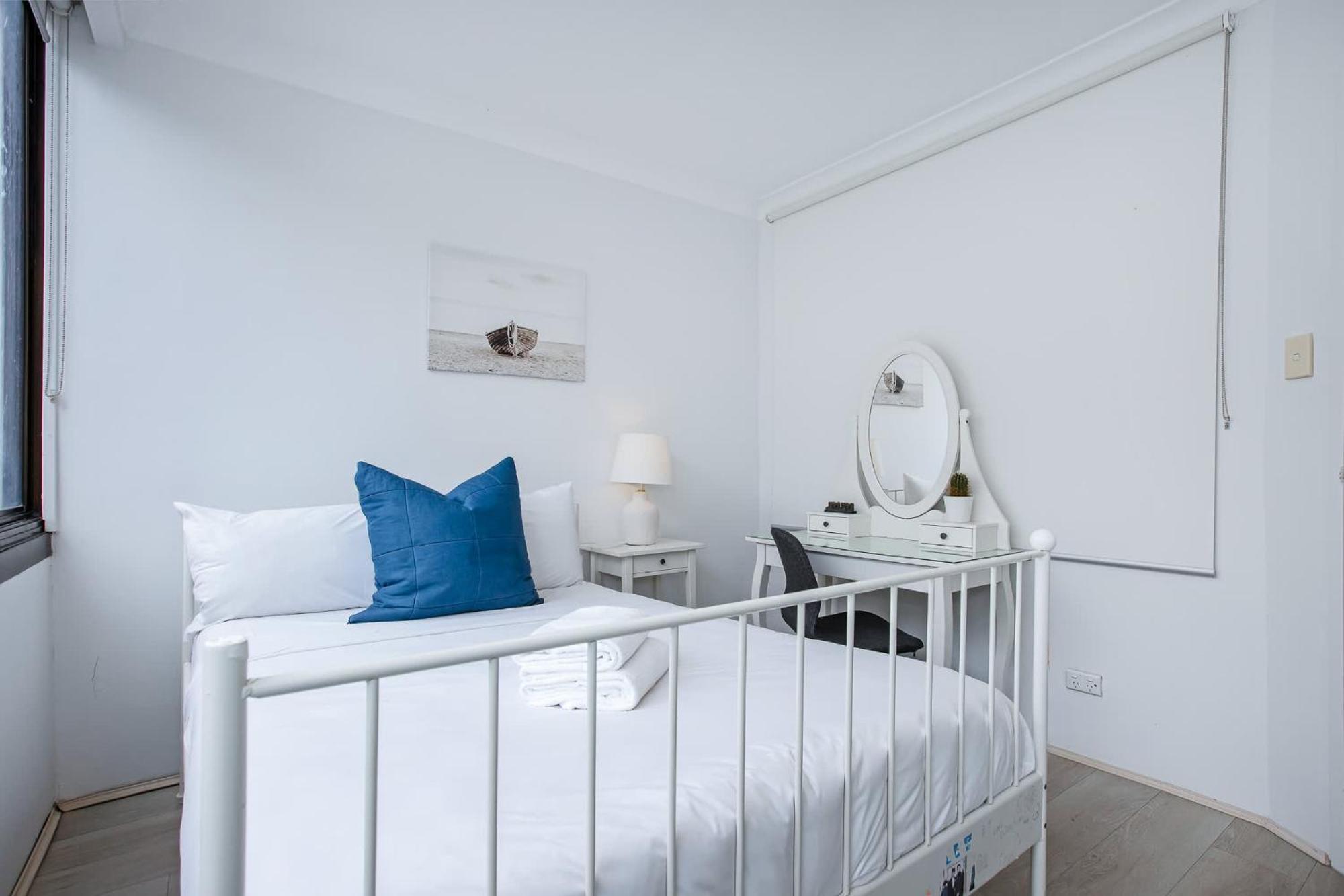 Maroubra Beachside 3 Bed - New Listing Apartment Sydney